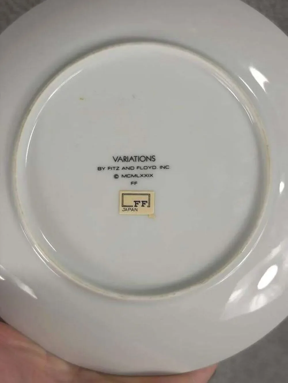 Vintage Fitz & Floyd Japan Variations Nestled Parrot Birds on 7” Plate Serveware